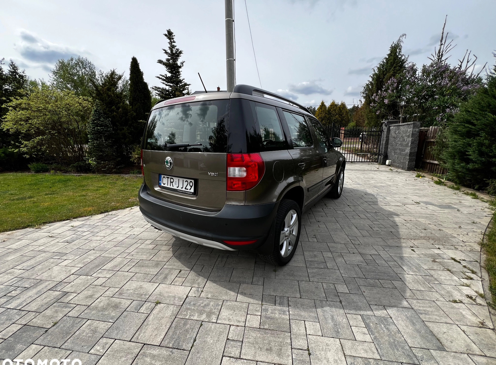 Skoda Yeti cena 30000 przebieg: 194453, rok produkcji 2011 z Piła małe 172